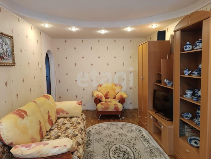 3-комн квартира Сутырина, 12 3-комн квартира Сутырина, 12