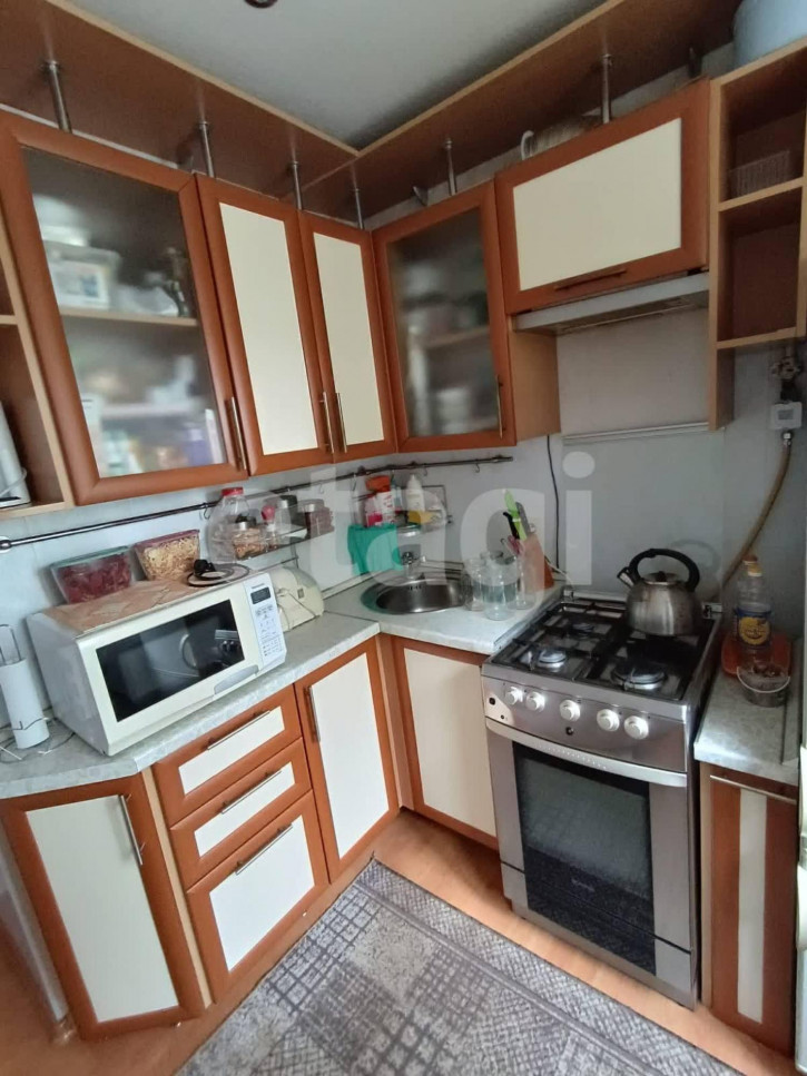 3-комн квартира Сутырина, 12 3-комн квартира Сутырина, 12
