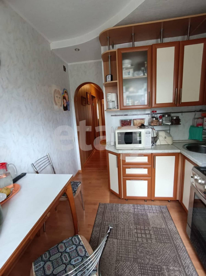 3-комн квартира Сутырина, 12 3-комн квартира Сутырина, 12