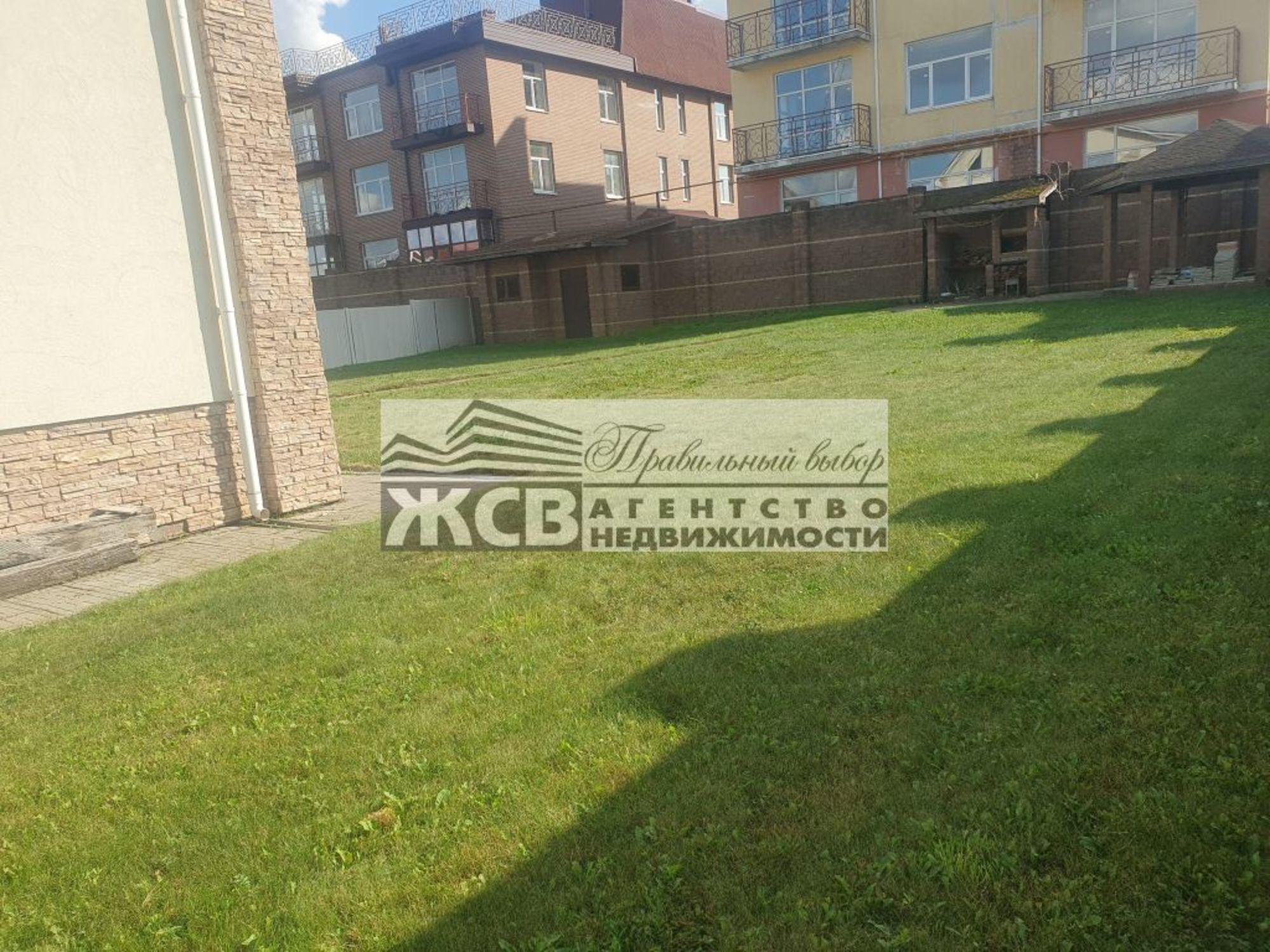 Купить дачу, дом, коттедж за 24 500 000 рублей на Александровская сл, 21