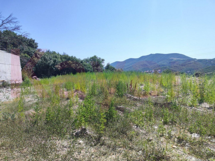 Земельный участок Южный