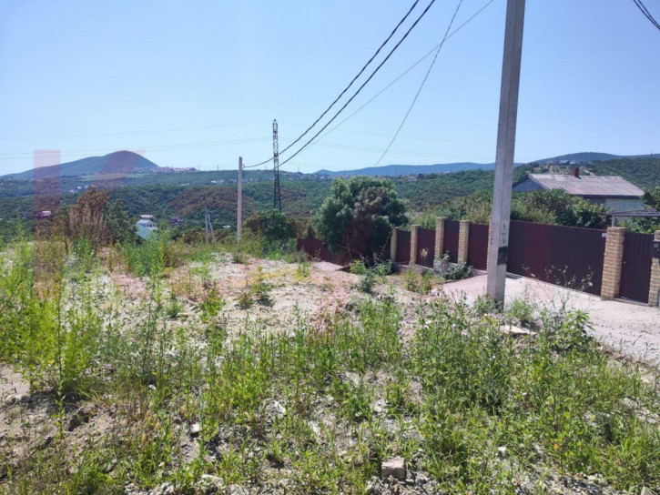 Земельный участок Южный