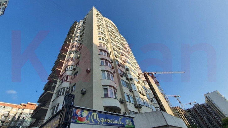 3-комн квартира Пионерская ул. 3-комн квартира Пионерская ул.