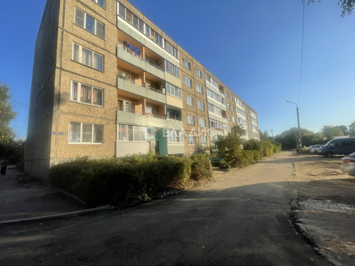 3-комн квартира улица Гагарина