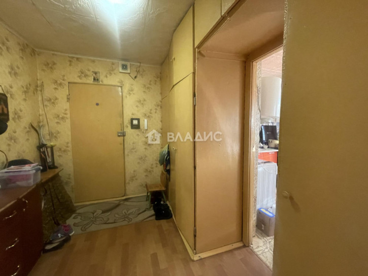 3-комн квартира улица Гагарина