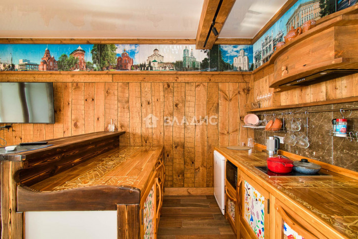 2-комн квартира улица Гагарина