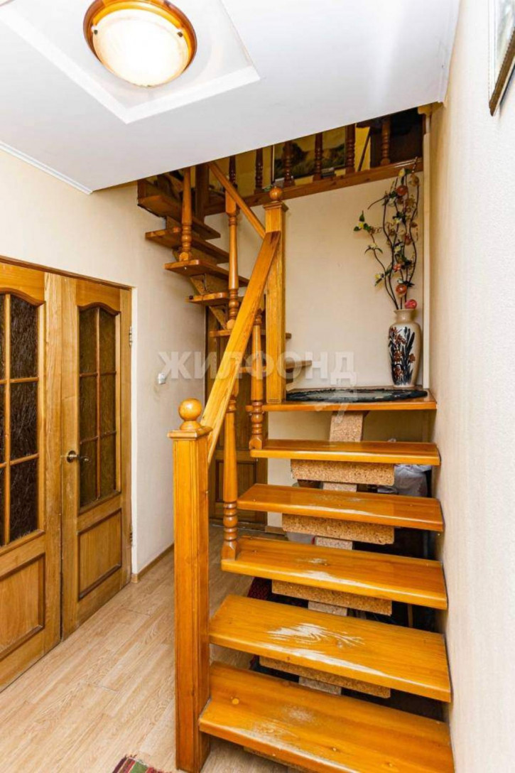 Коттедж/дом Школьная улица, д.14б Коттедж/дом Школьная улица, д.14б