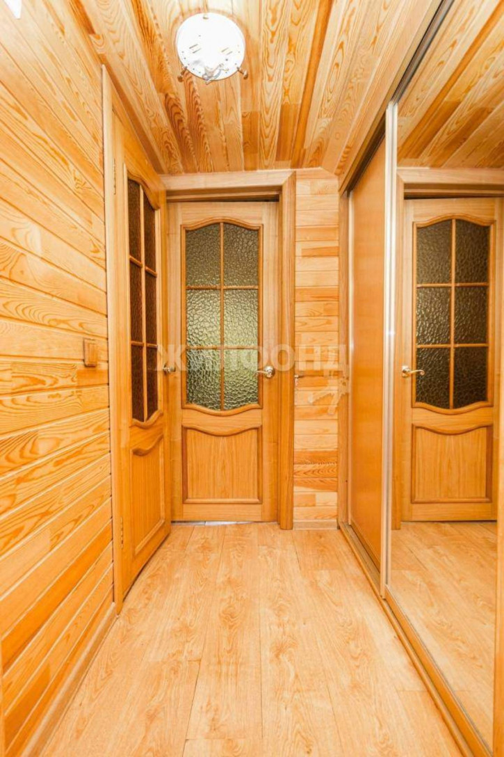 Коттедж/дом Школьная улица, д.14б Коттедж/дом Школьная улица, д.14б