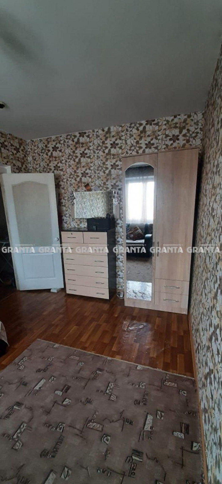 3-комн квартира ул Мужества, 22 3-комн квартира ул Мужества, 22