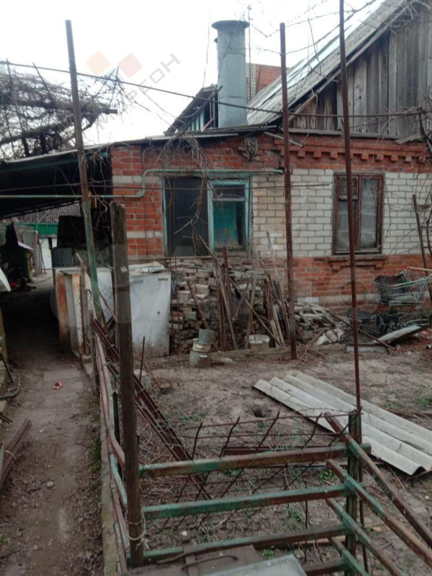 Купить дачу, дом, коттедж за 15 000 000 рублей на Дмитрия Пожарского ул, 6