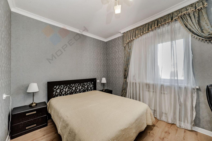 2-комн квартира Заполярная ул, 109