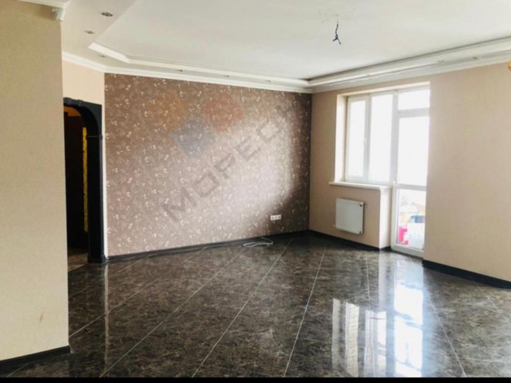 4-комн квартира им. Сергея Есенина ул, 84Б