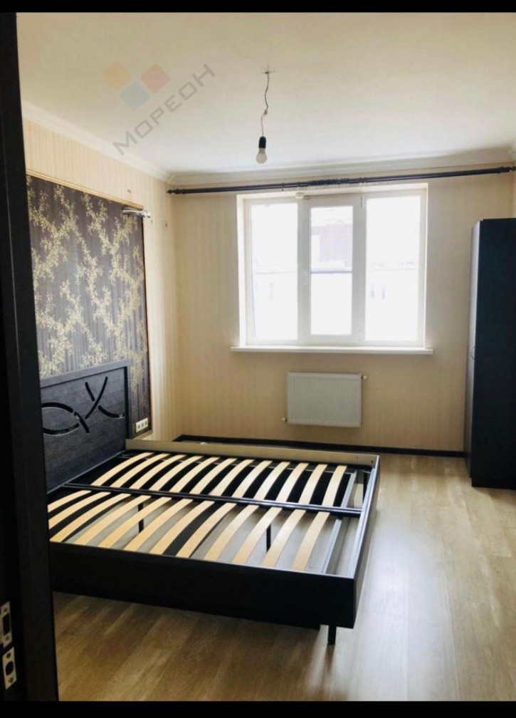 4-комн квартира им. Сергея Есенина ул, 84Б