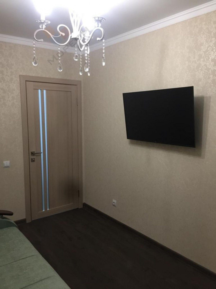 2-комн квартира Евгении Жигуленко ул, 35