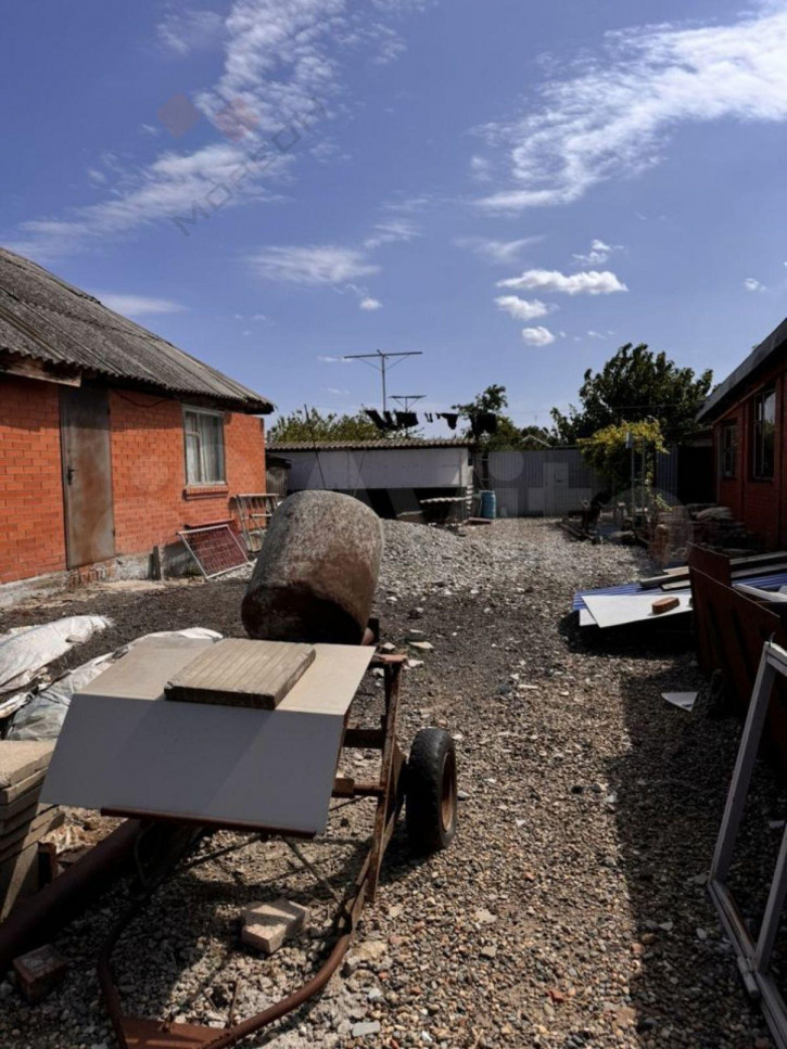 Коттедж/дом Братская ул, 41 Коттедж/дом Братская ул, 41