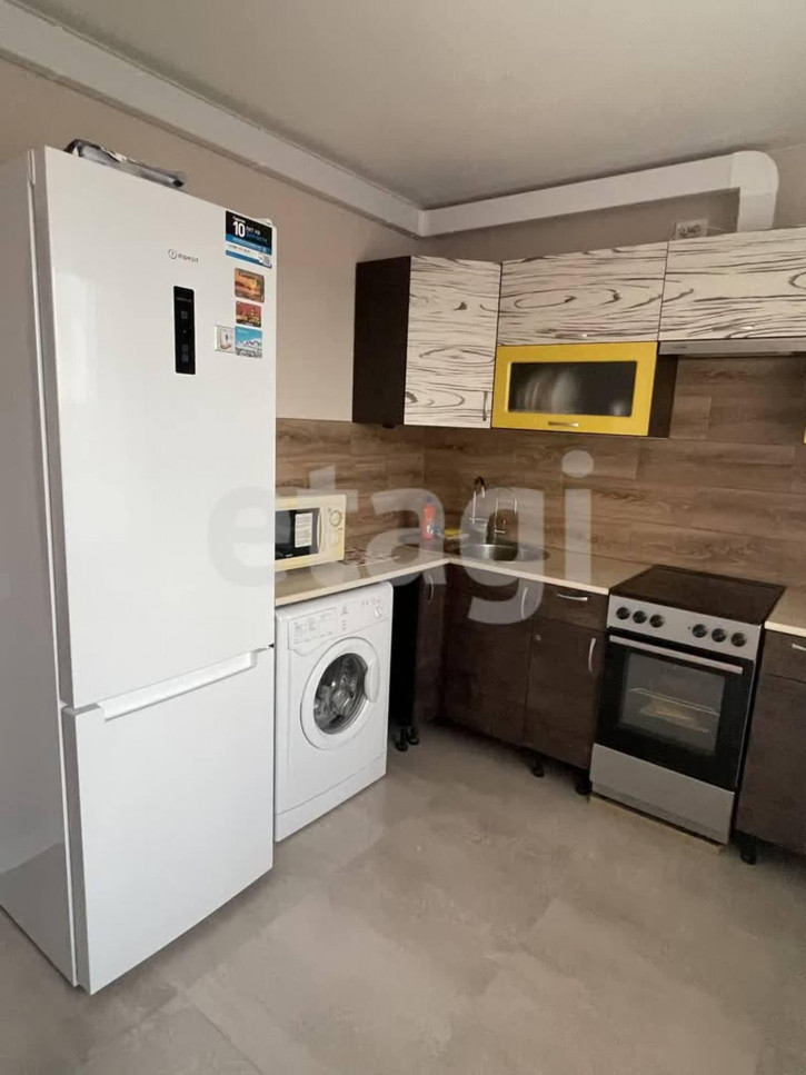 1-комн квартира Олега Юрасова, 7 1-комн квартира Олега Юрасова, 7