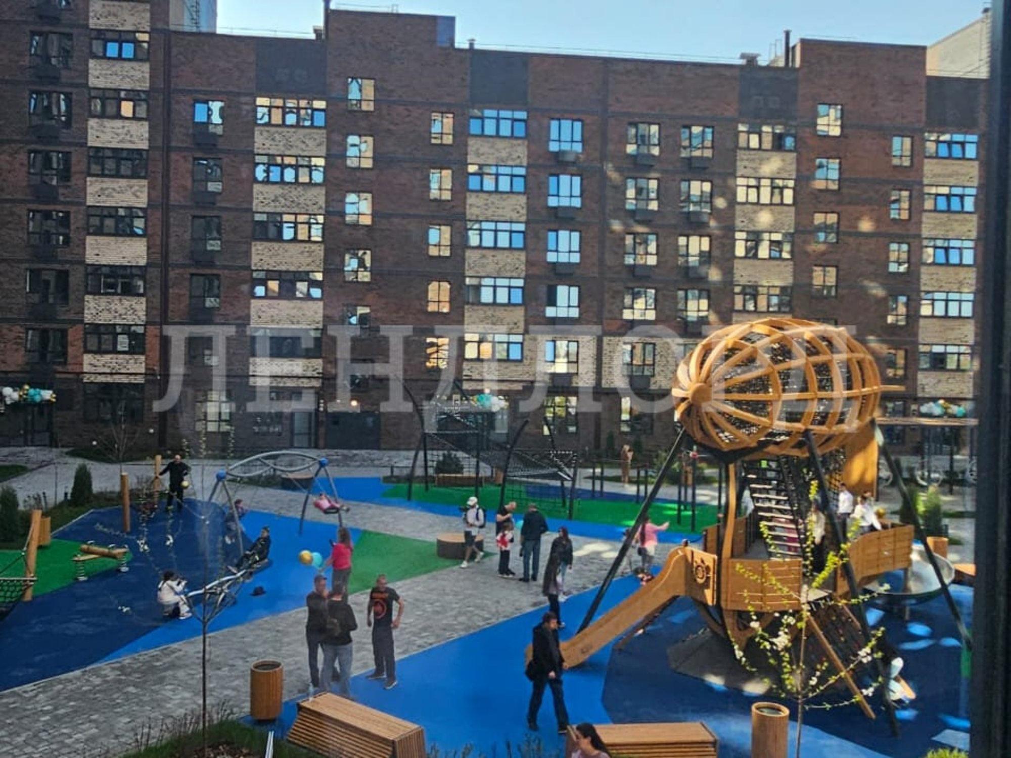 Купить квартиру за 5 500 000 рублей на проспект 40-летия Победы, 111/3