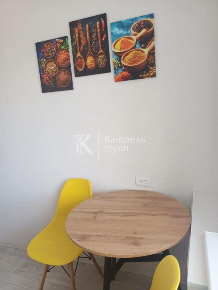 3-комн квартира проезд Геологоразведчиков, 1