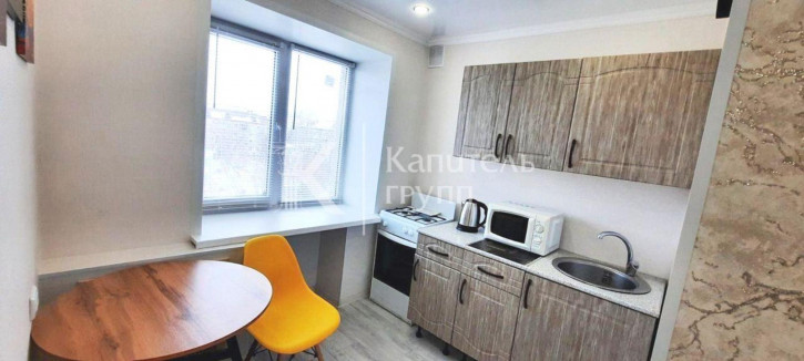 3-комн квартира проезд Геологоразведчиков, 1