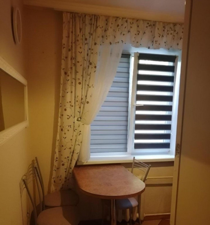 3-комн квартира проезд Геологоразведчиков, 43