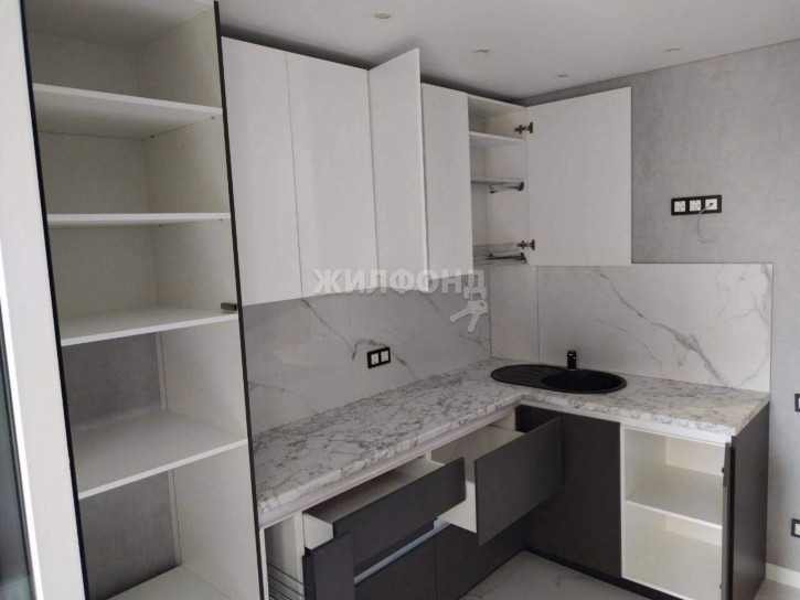 1-комн квартира Суворова улица, д.122в 1-комн квартира Суворова улица, д.122в