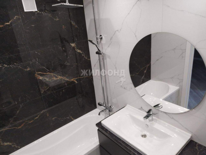 1-комн квартира Суворова улица, д.122в 1-комн квартира Суворова улица, д.122в