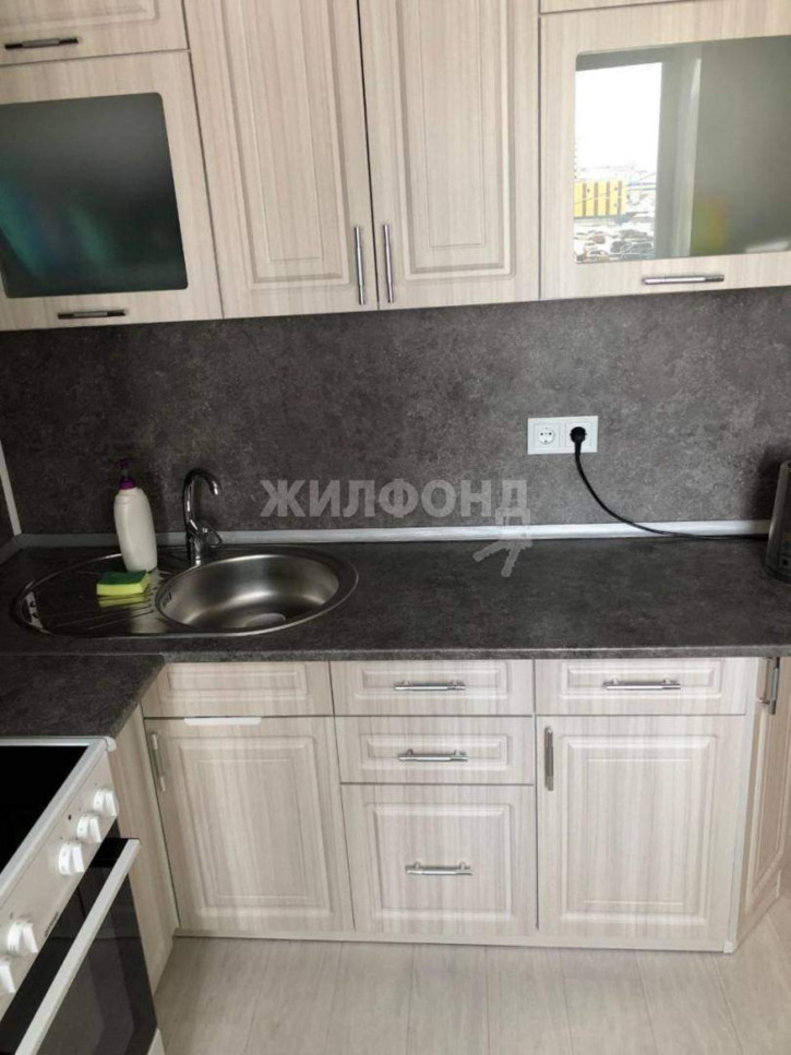 1-комн квартира Лауреатов улица, д.37 1-комн квартира Лауреатов улица, д.37