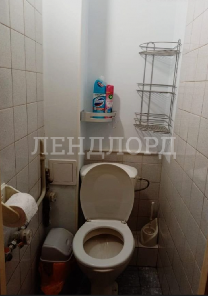 3-комн квартира проспект Королёва, 17