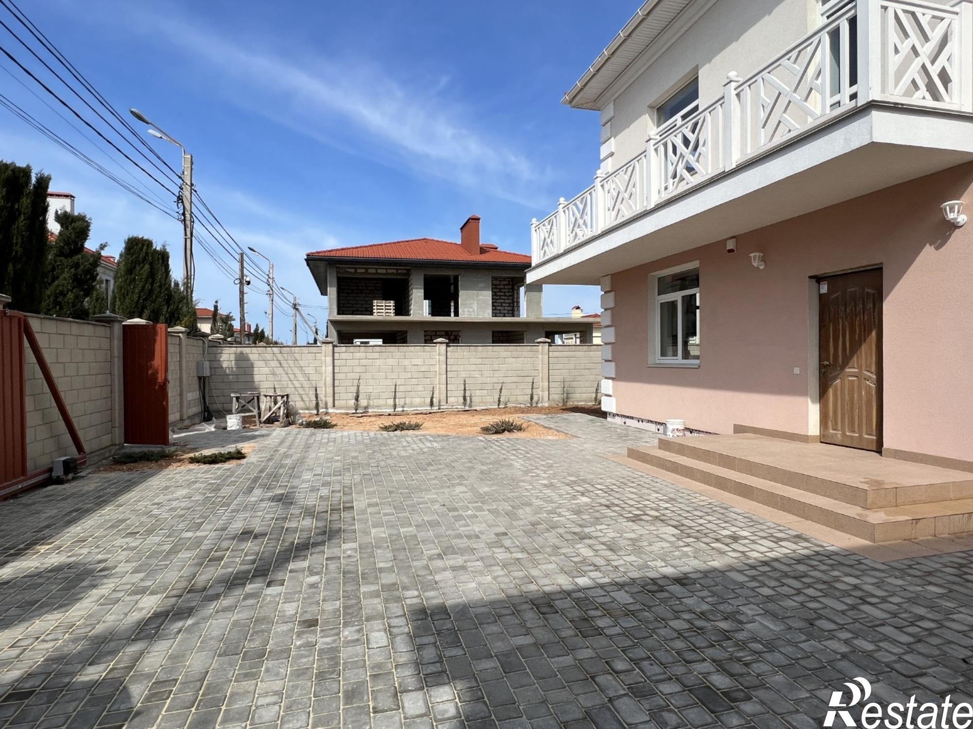 Купить дачу, дом, коттедж за 53 000 000 рублей на набережная Андрея Первозванного, д.21