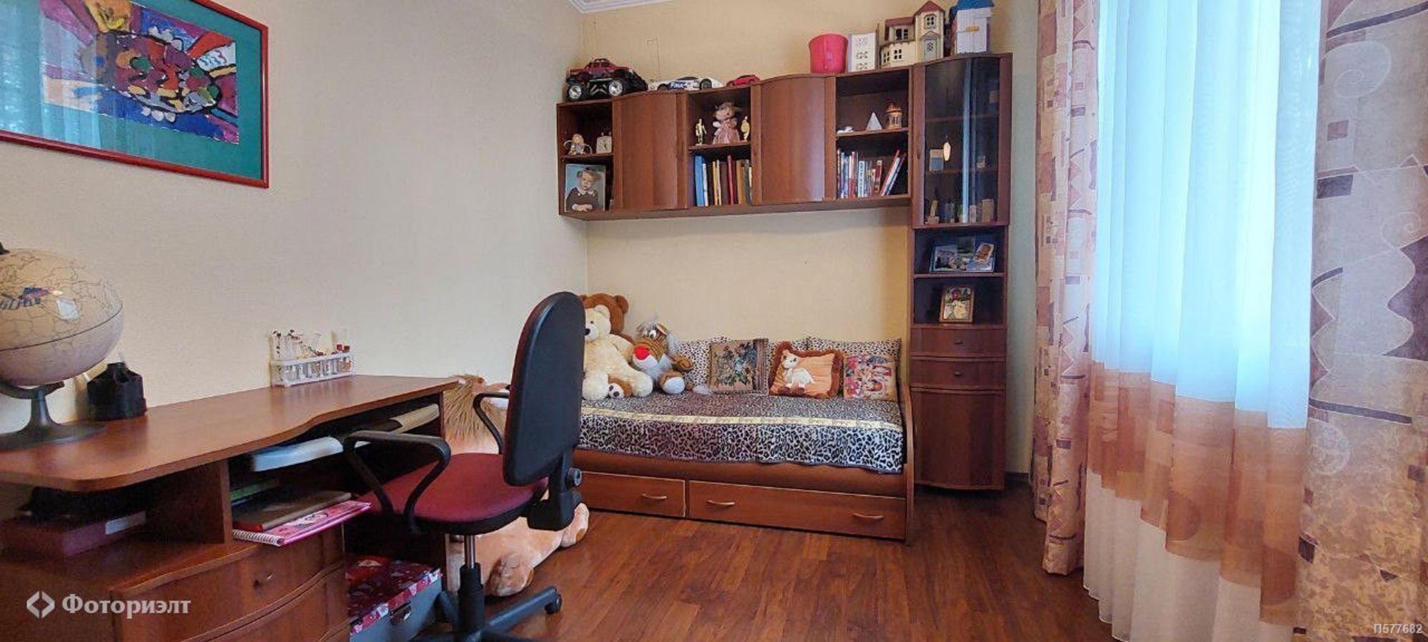 Купить дачу, дом, коттедж за 17 000 000 рублей на Садовая 2-я ул, 20