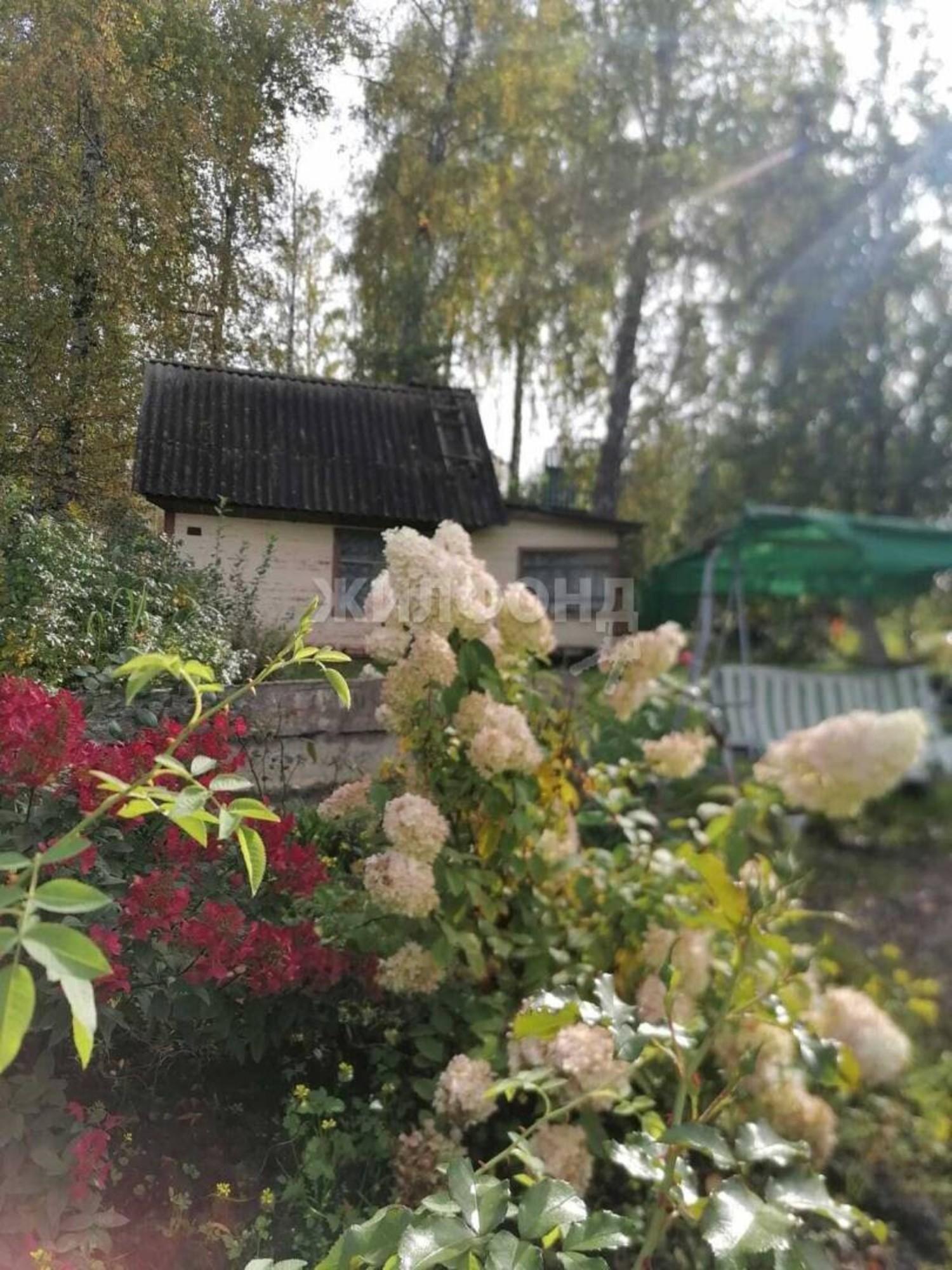 Купить дачу, дом, коттедж за 2 300 000 рублей на нст Черемушки