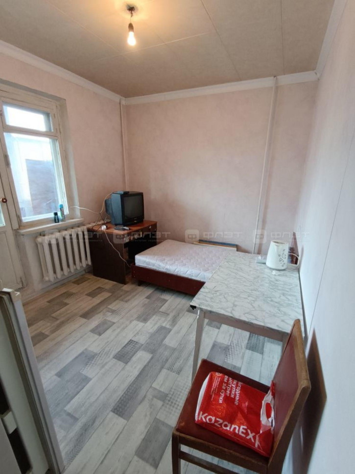 Комната ул. Липатова, дом 17а