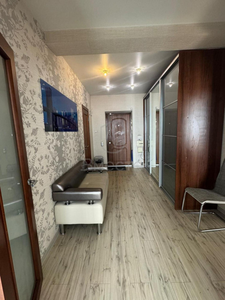 1-комн квартира Зыряновская, 55