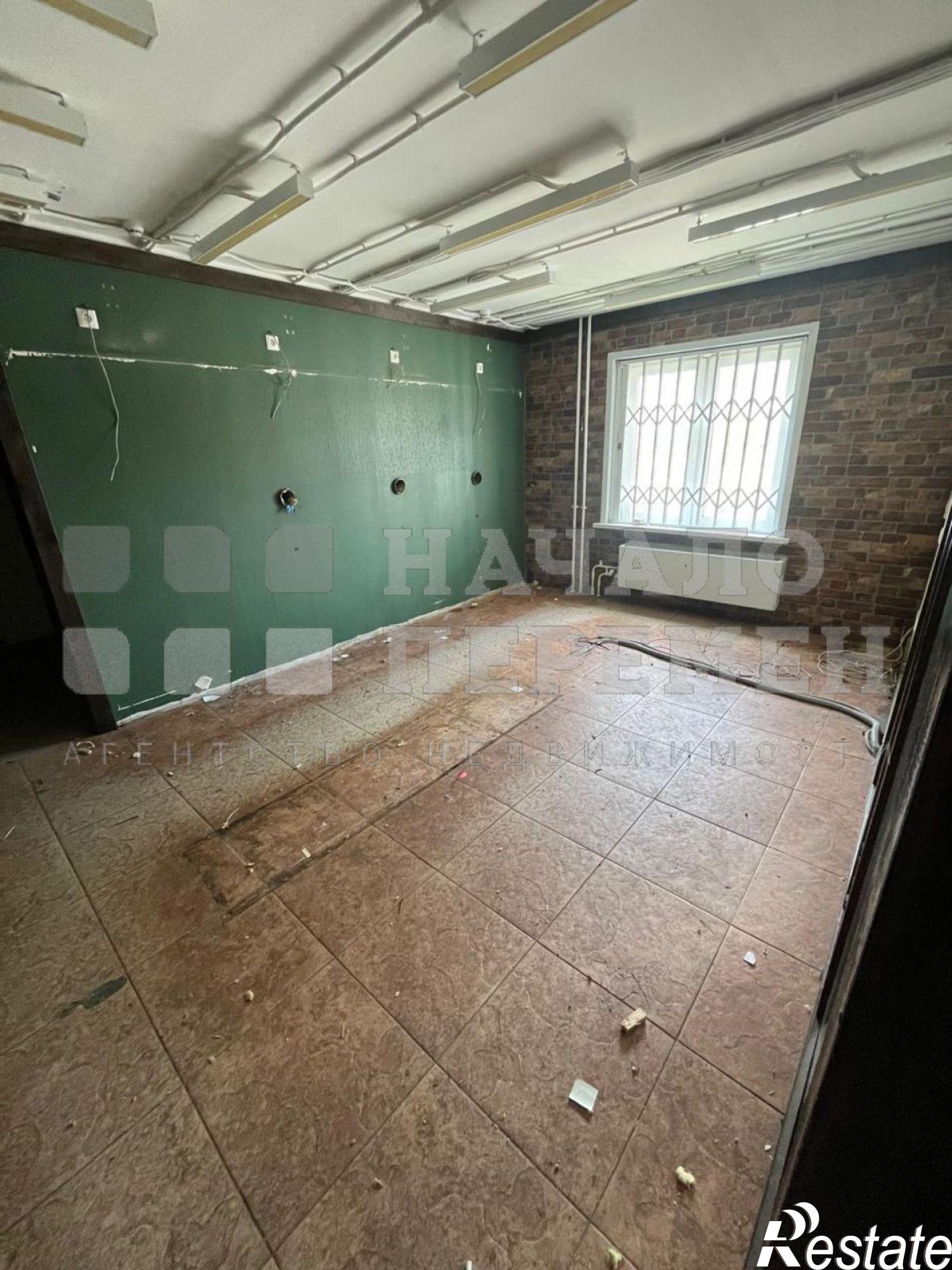 Сдать торговое помещение за 78 000 рублей на Титова ул, 264