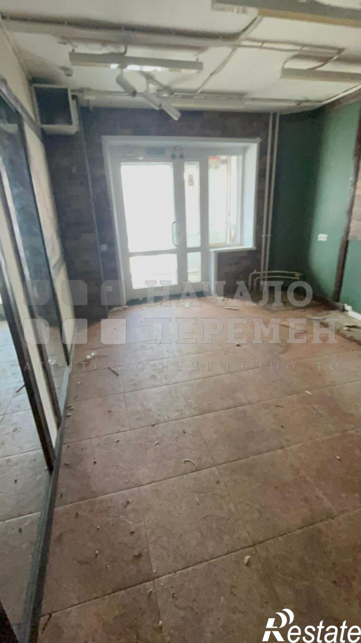 Торговое помещение Титова ул, 264 Торговое помещение Титова ул, 264