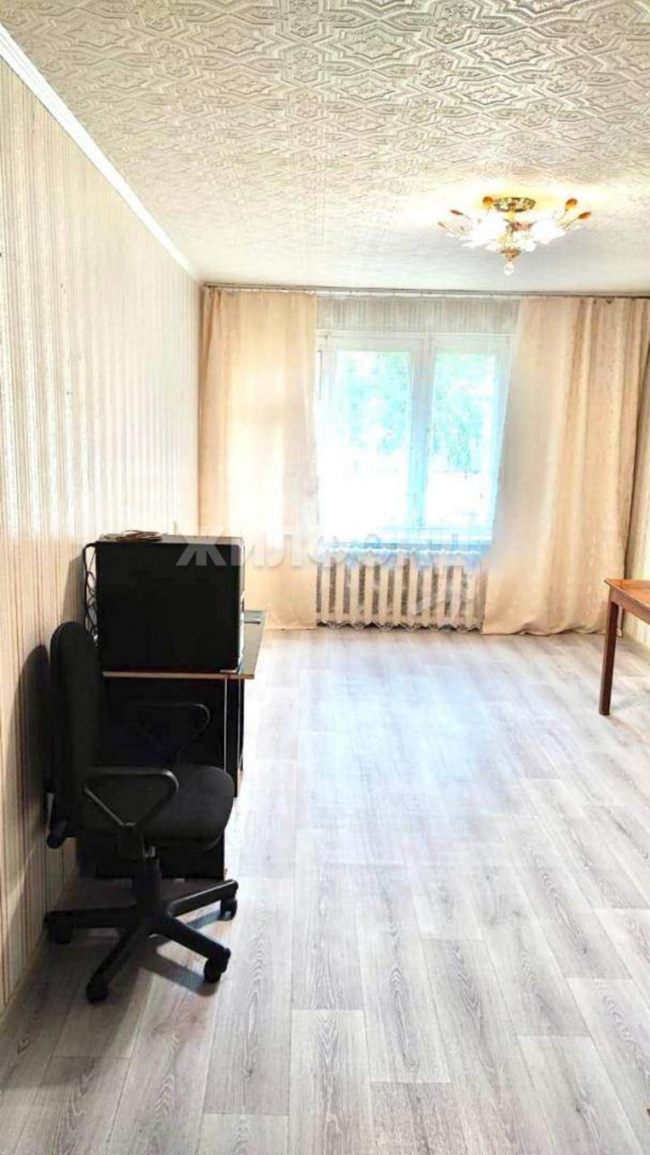 2-комн квартира 14-й микрорайон, д.31 2-комн квартира 14-й микрорайон, д.31