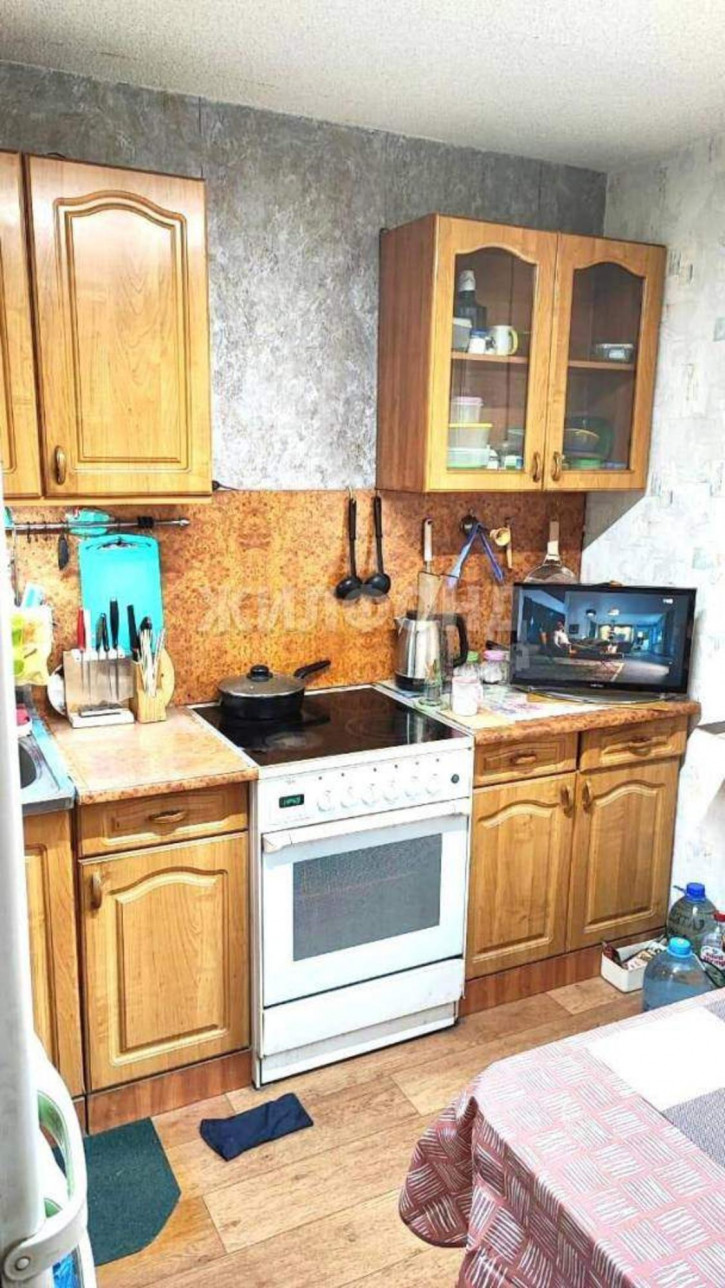 2-комн квартира 14-й микрорайон, д.31 2-комн квартира 14-й микрорайон, д.31