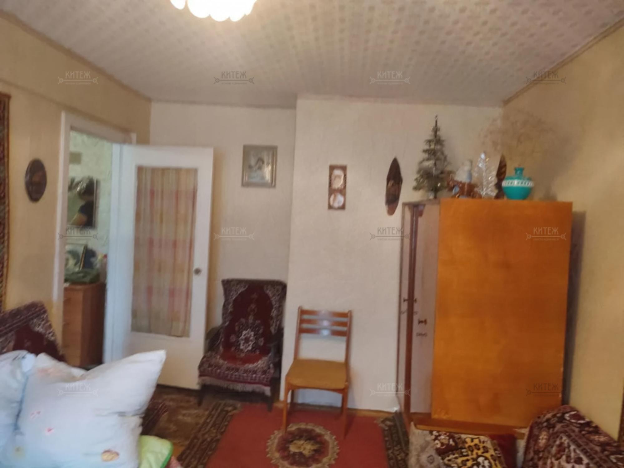 Купить квартиру за 2 380 000 рублей на Гурьянова улица,18