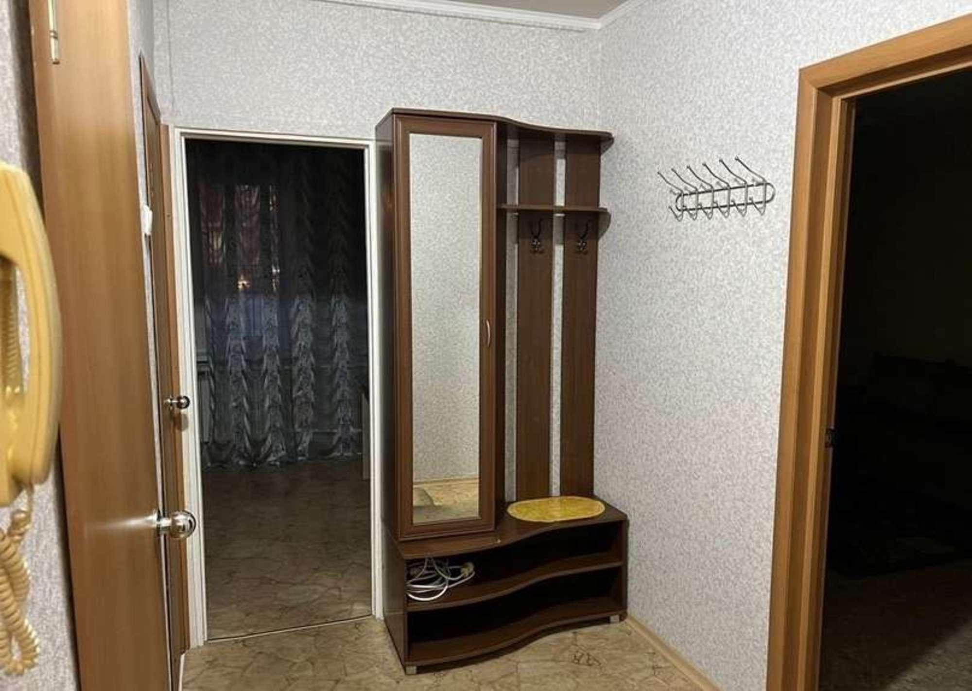 Сдать квартиру за 18 500 рублей на Демократическая улица, 12