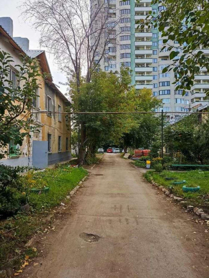 2-комн квартира Осипенко улица, 126к4 2-комн квартира Осипенко улица, 126к4
