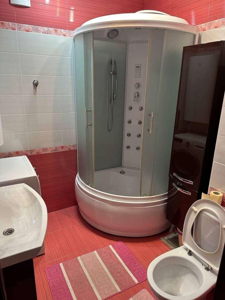 1-комн квартира Революционная улица, 101б