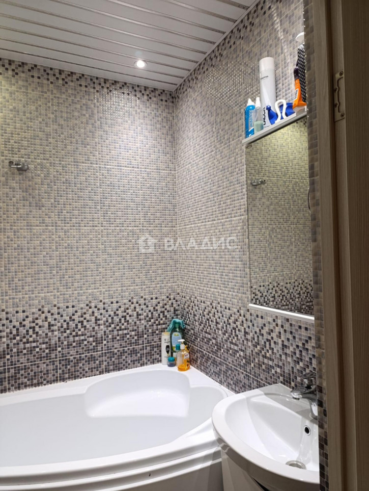 2-комн квартира улица Институтский городок