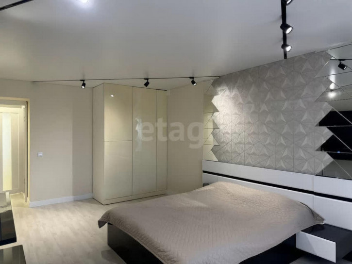 3-комн квартира Белозерское шоссе, 10