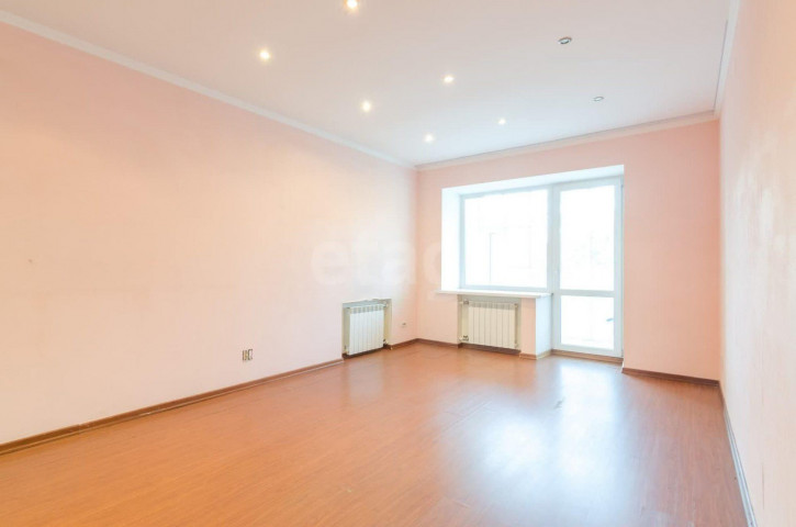 4-комн квартира улица Ветошкина, 5