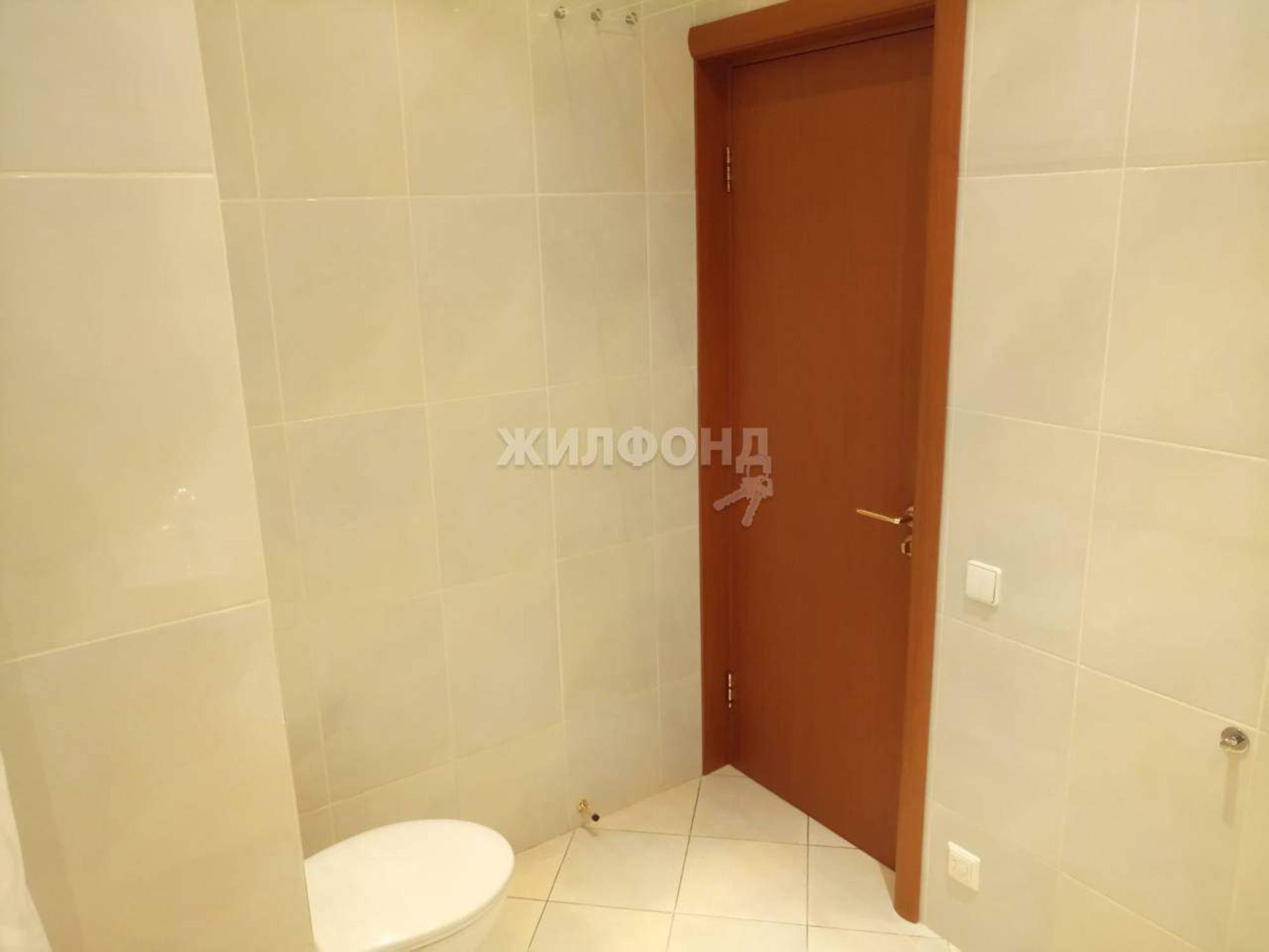 Купить квартиру за 10 250 000 рублей на Кирова улица, д.108