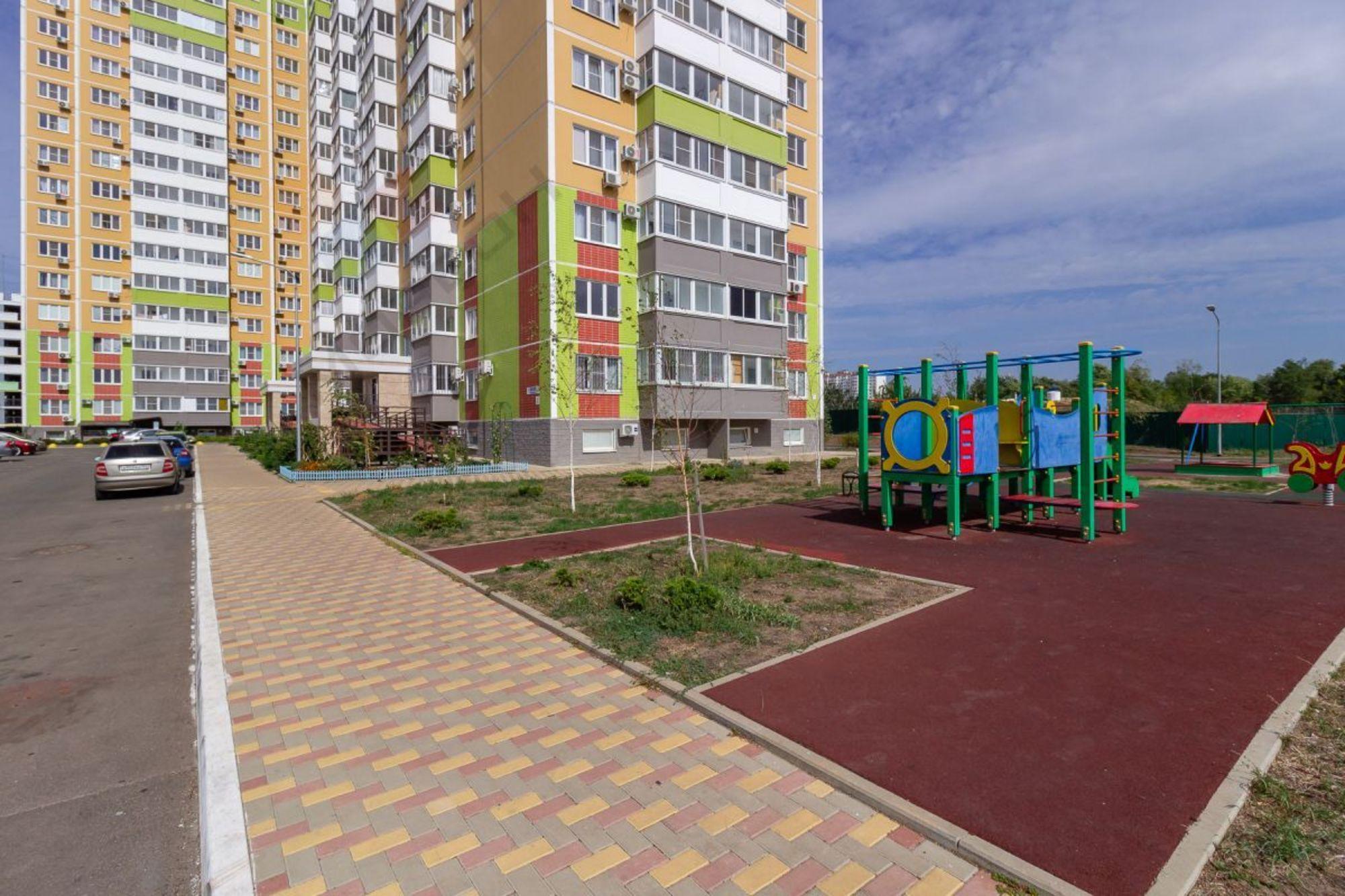 Купить квартиру за 4 100 000 рублей на Валерия Гассия ул, 26