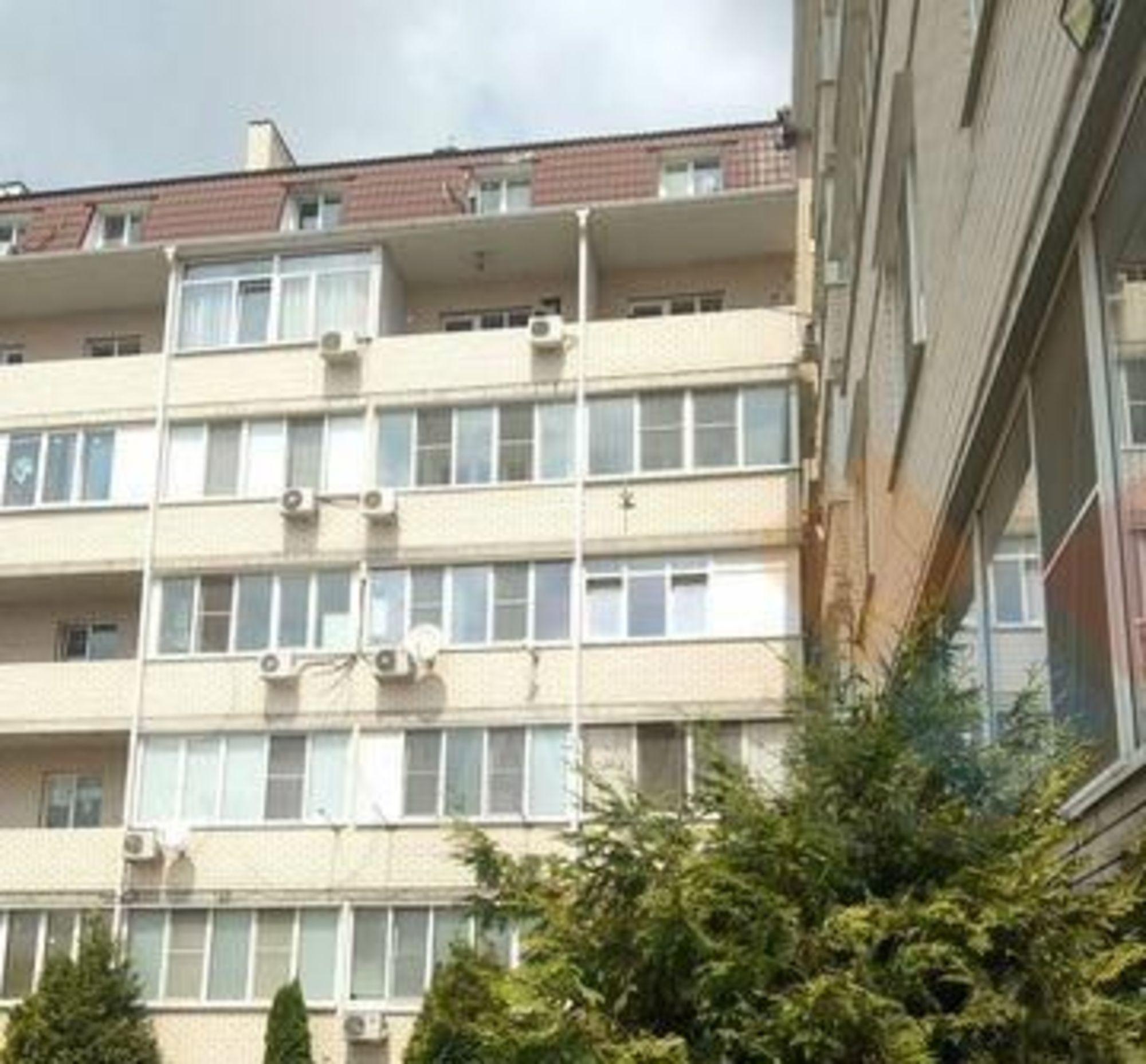Купить квартиру за 2 100 000 рублей на Кадетская ул, 9