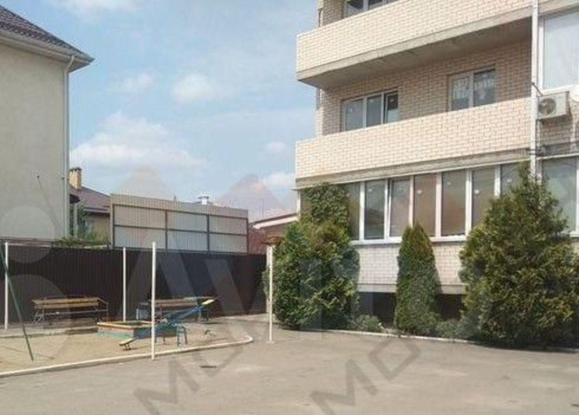 Купить квартиру за 2 100 000 рублей на Кадетская ул, 9