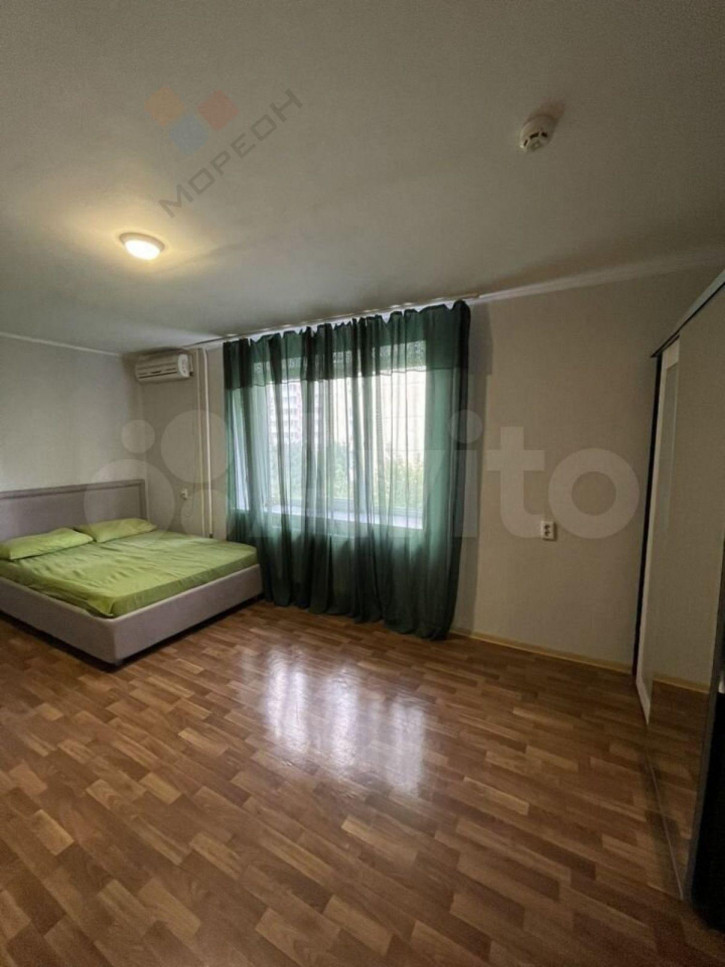 4-комн квартира 40 лет Победы ул, 33/2