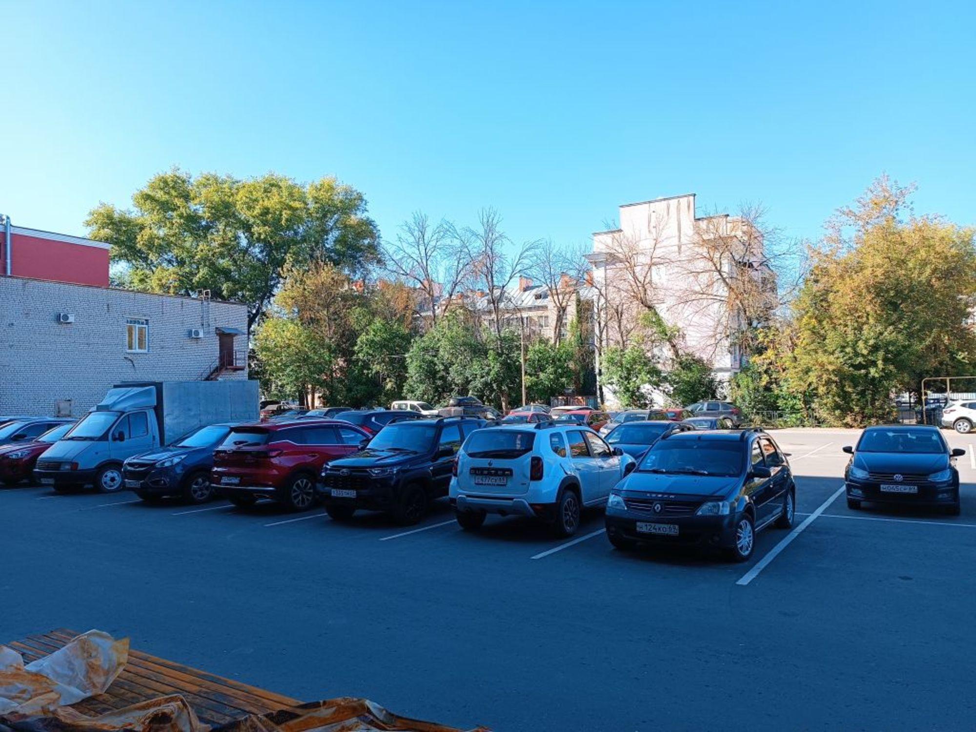Сдать торговое помещение за 504 000 рублей на Калинина пр-кт, 17